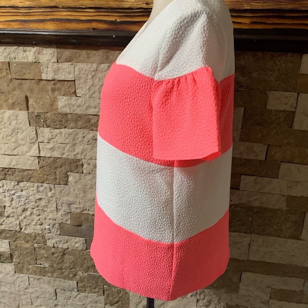 Line & Dot Pink White Striped Textured Top Medium - Picture 4 of 6